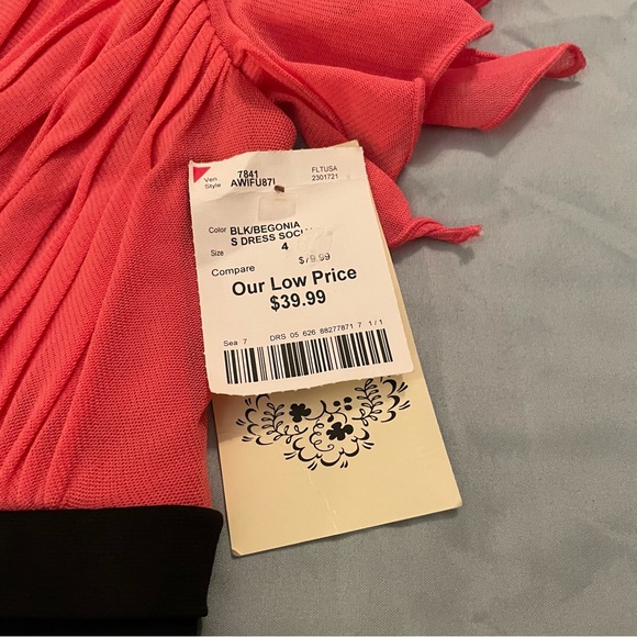 NEW Sangria Women’s Pink & Black V-neck Bodycon Knee Length Size 4 Dress - Picture 6 of 9